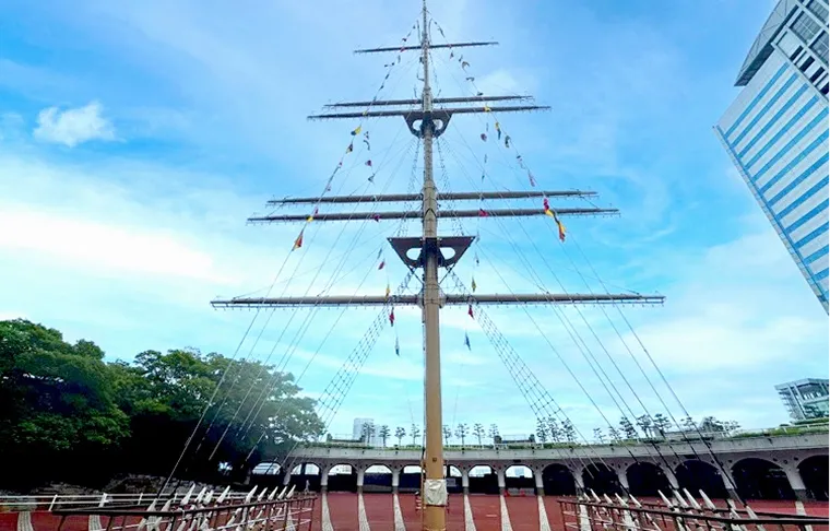 Central Plaza of Takeshiba Passenger Ship Terminal